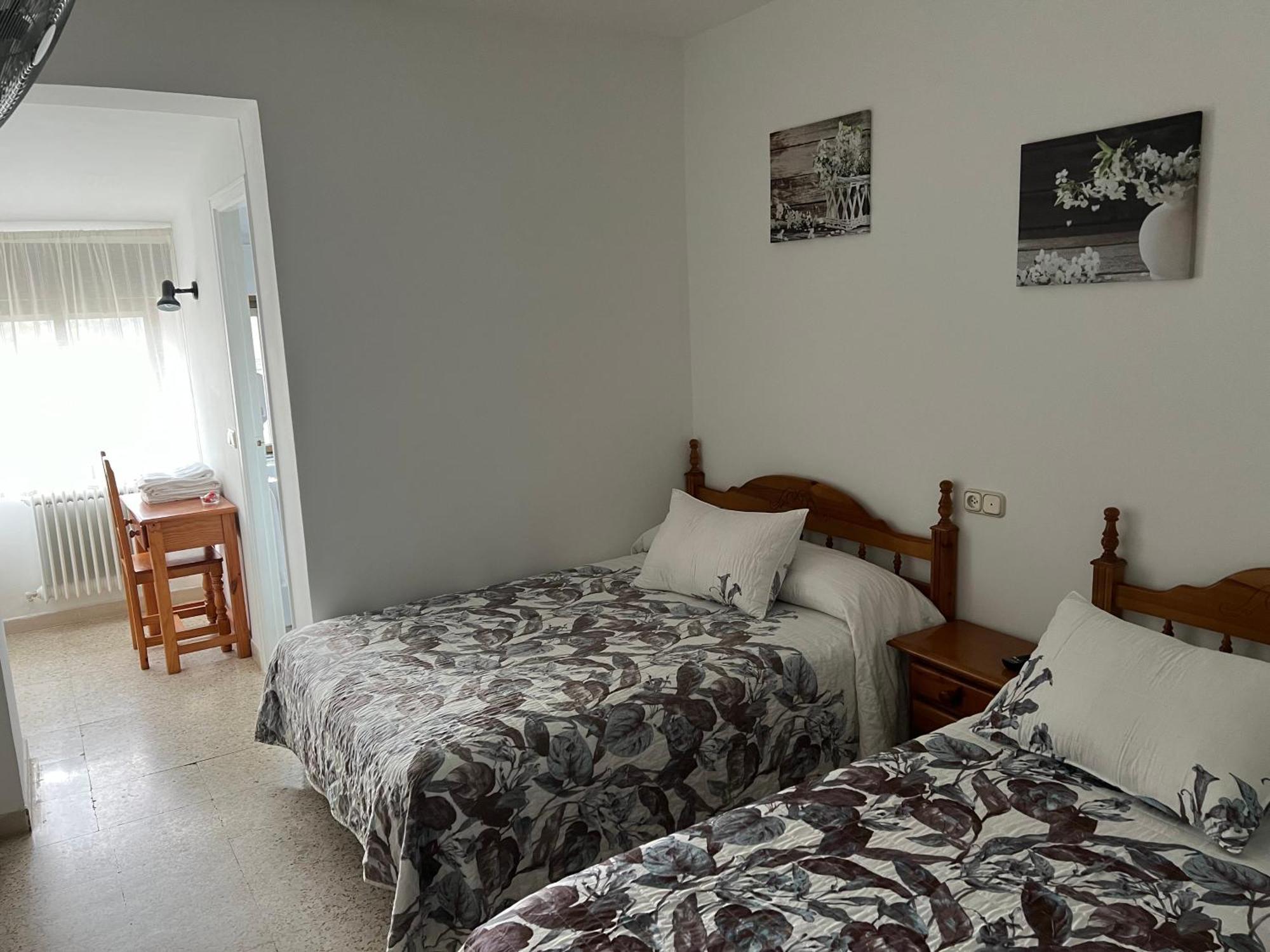 Hostal San Isidro Zamora Exterior photo